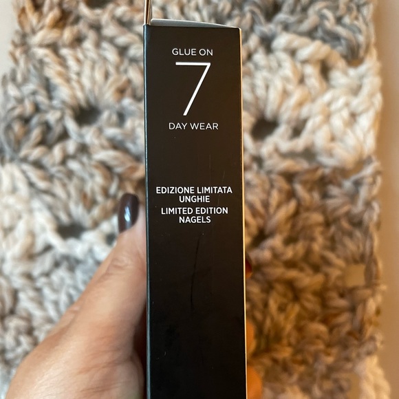 Kiss Halloween Bats Press On Nails NEW Glow in the Dark - Picture 5 of 6